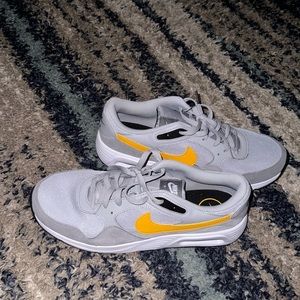 I just never wore them like that maybe like 1 one time that’s about it